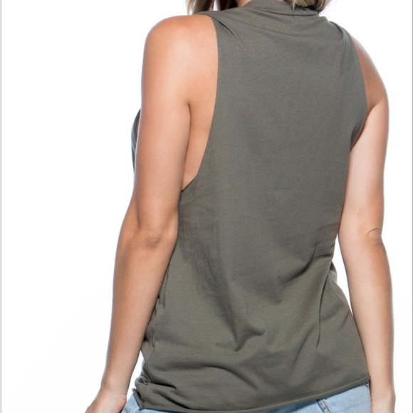 Olive Rose Cut Out Ladder Top - Picture 3 of 8